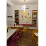 arredamenti e banchi bar e ristoranti