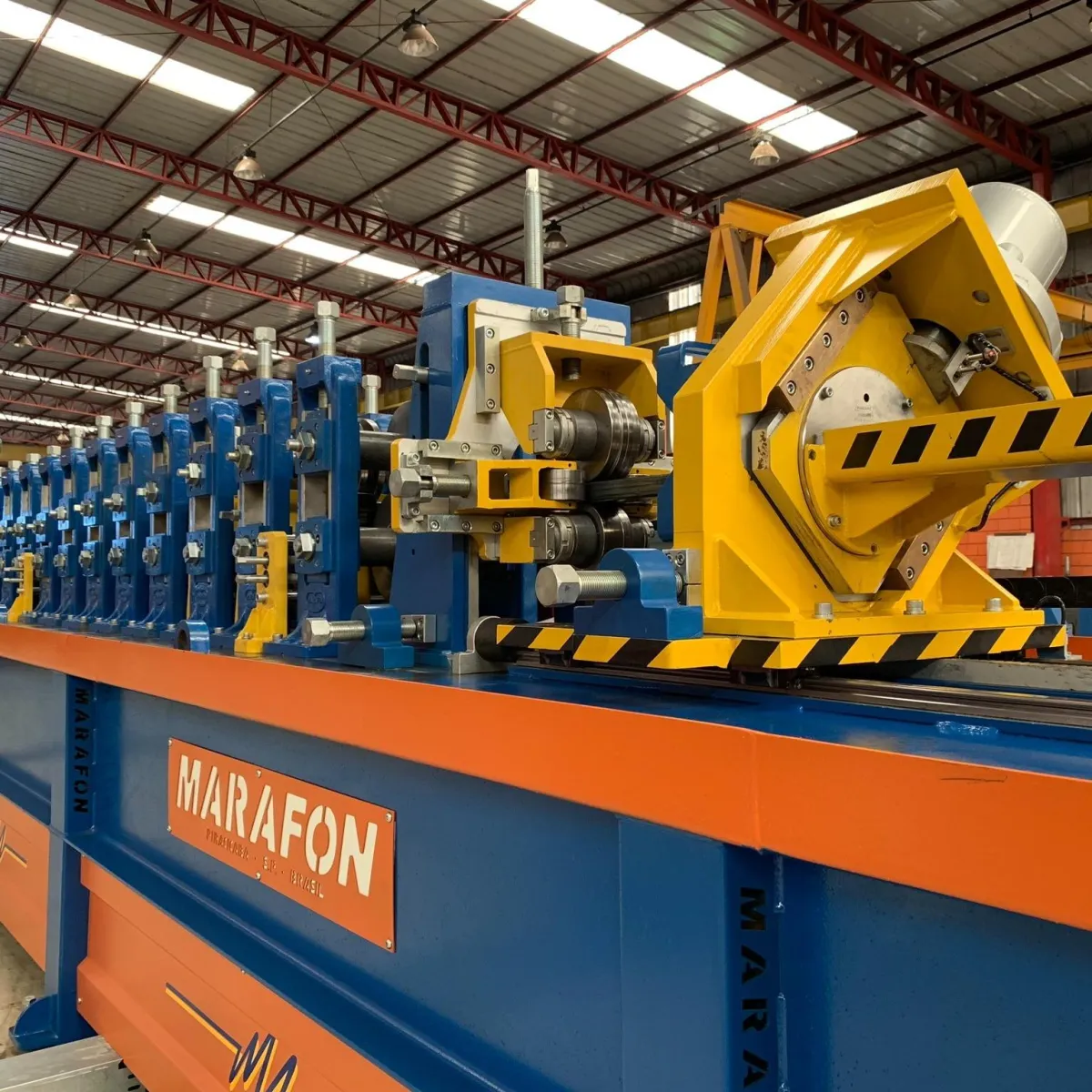 Perfiladeira de Viga U Marafon