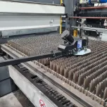 Máquina para limpeza de grelha do laser
