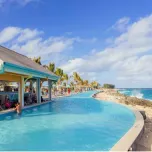 Martin Aquatic’s Pools Open at Royal Beach Club Paradise Island