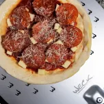 Pá Perfurada p/ Enfornar Pizza Alumínio 35,5 x 40,5cm Azul Curto