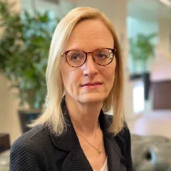 Deborah Fuhr
