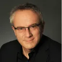 Dr․ Stephan Hausmanns