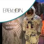 Guided Tour: Smithsonian's National Air and Space Museum by Babylon Tours