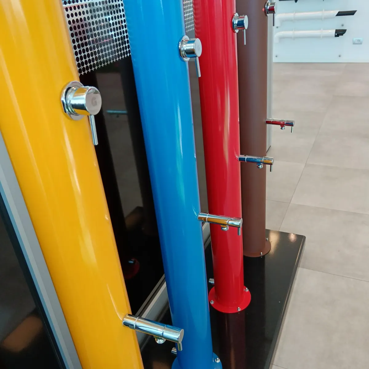 GOCCE - SOLAR SHOWERS IN STAINLESS STEEL MADE IN ITALY