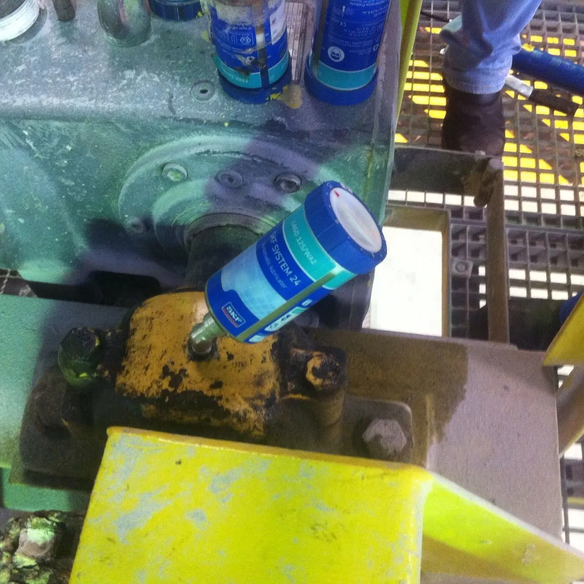 GRAXAS E LUBRIFICANTES