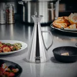 Galheteiro com Bico em Aço Inox de 500ml