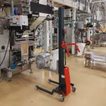 Mini gerbeur électrique de manutention