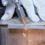 Maquina de solda e corte a laser