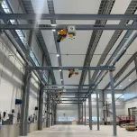 ESTRUCTURAS METALICAS Y GRUAS LIGERAS