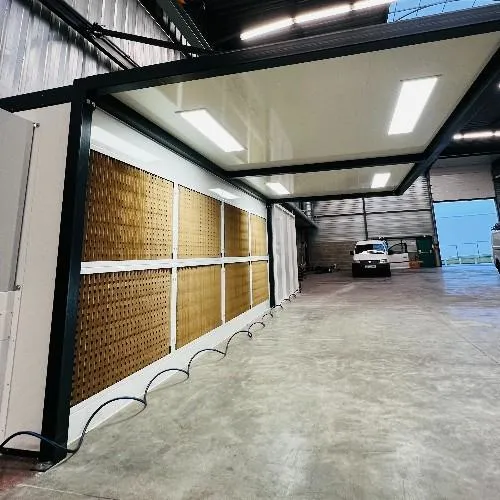 Installation de peinture liquide