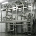 Skids e sistemas de processamento de liquidos e sólidos