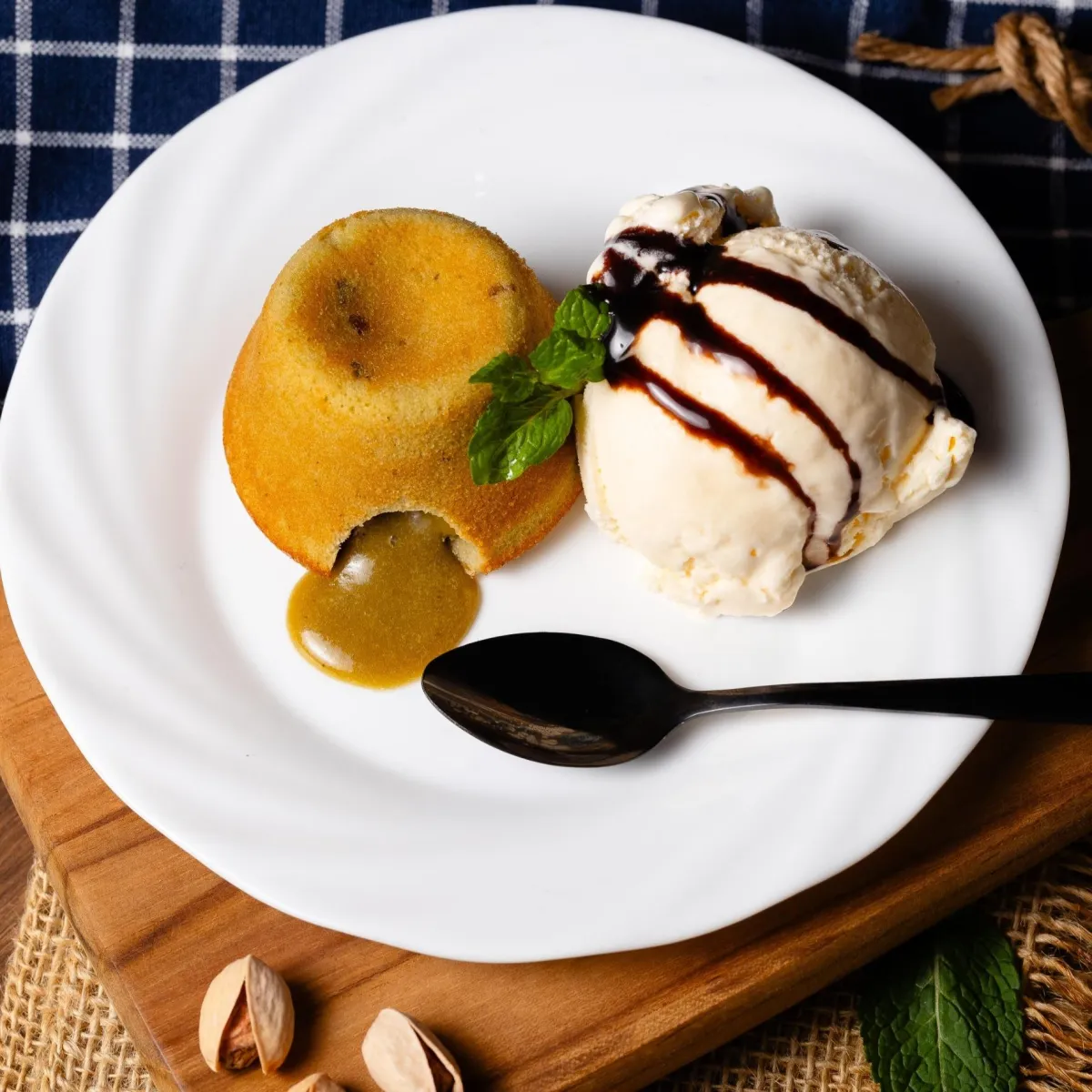 Petit Gateau Pistache