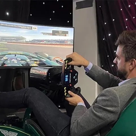 Experience the thrill of Formula 1 at the World Aviation Festival!