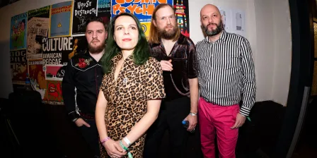 Izzy and the Black Trees