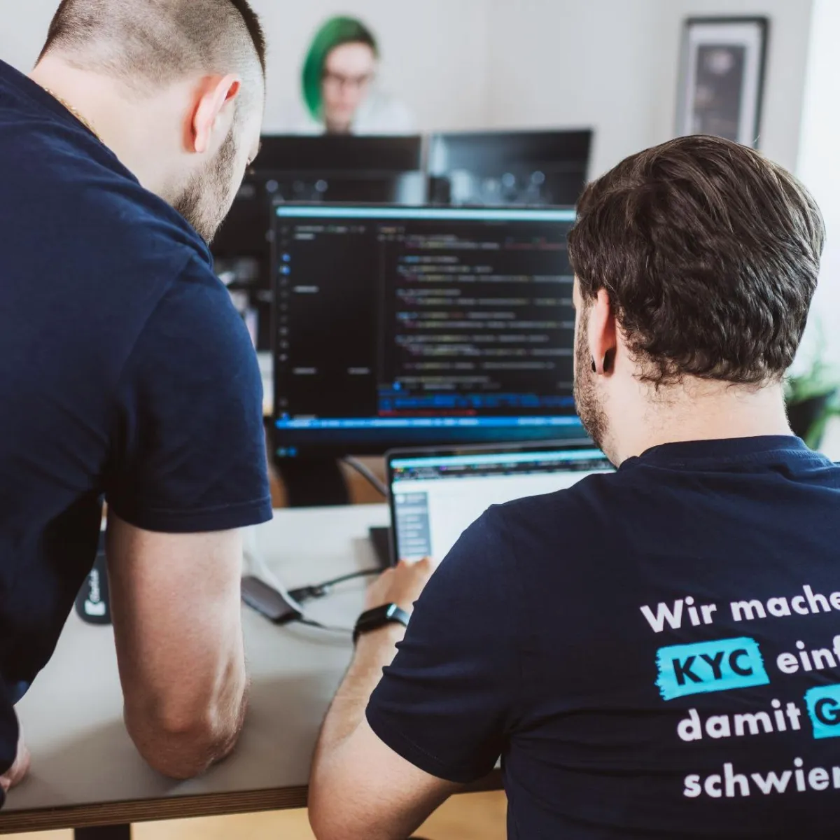 Senior KYC Analyst:in