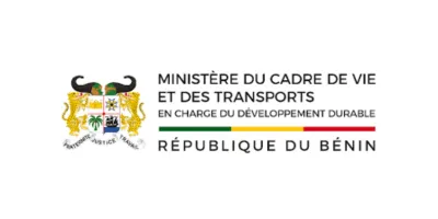 CASEC : Accès des populations riveraines des corridors Cotonou-Lomé et Cotonou-Niamey aux casques homologués via PPP et micro-crédit - Ministère du Cadre de Vie et des Transports en charge du Développement Durable (MCVT) Benin