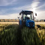 Trator 65 CV - LS Tractor U60 Cabinado 4X4