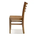 Cadeira Luanda Assento Multilaminado e Assento estofado