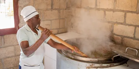 Clean cooking for schools in Rwanda - BioMassters Ltd