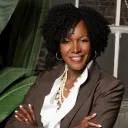 Dr. Nicole Davis