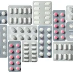 Monomaterial application on CAM blister packer