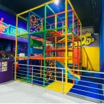 Fabricación de centros de entretenimiento FEC