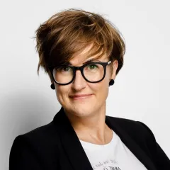 Marika POPP