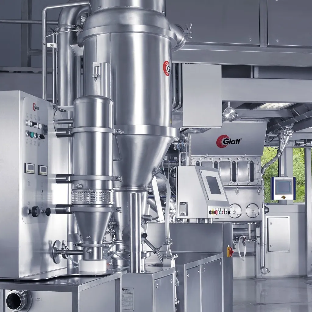 Fluidised bed and spouted bed granulation and coating equipment for processing and functionalisation of granules made from powders and liquids
