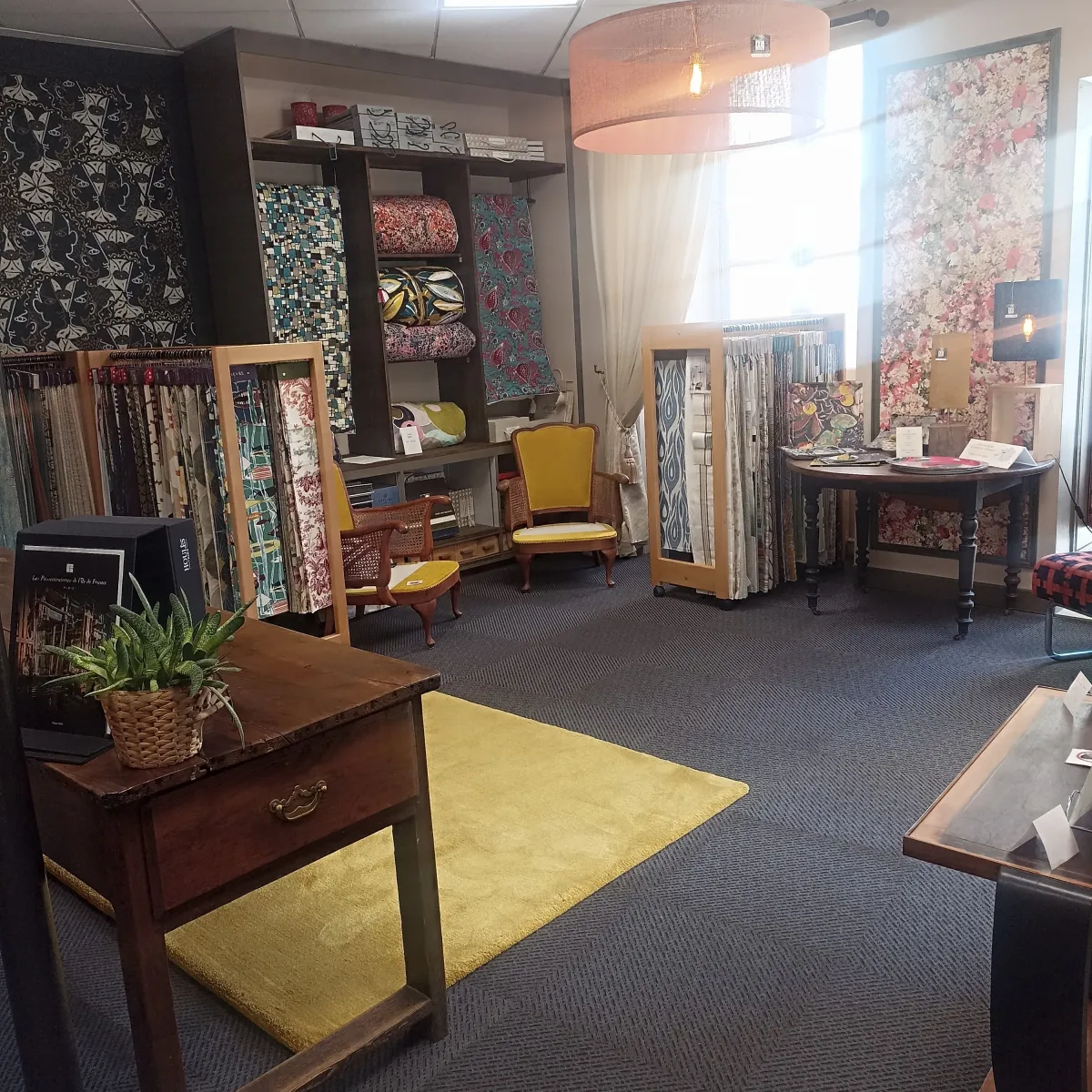 Showroom rue Nationale à Chalonnes