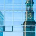 Geldkonten für Wertpapier- und Kryptohandelsgeschäftsmodelle