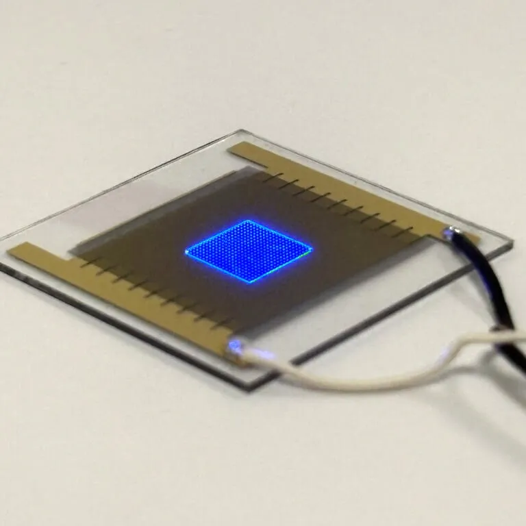 FlexiNOVA - microLED for Display