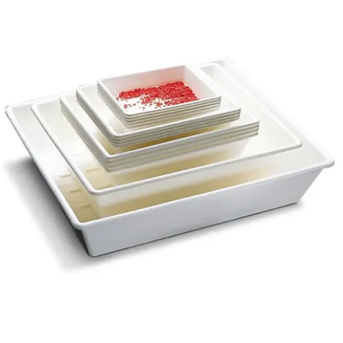 Laboratory tray, polypropylene, for environmentally hazardous substances, 3 litre capacity, white