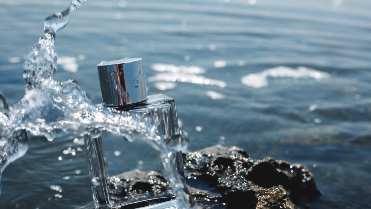 AquaElixir™ - water-based technology that revolutionizes alcohol-free fragrances