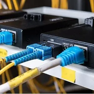 Soluções de conectividade de Fibra Ótica