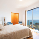 3 bedroom villa in Caniço, great sun exposure and sea views.