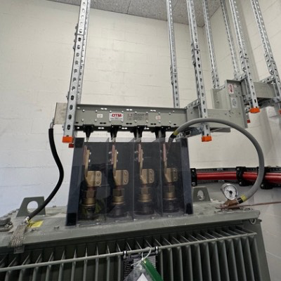 Railkoker Trafo – Bord verbinding