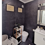 Centre historique de Porto. Appartement 2 piéces plus bureau