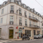 T2 Duplex Rc et 1er étage à Príncipe Real, centre de Lisbonne