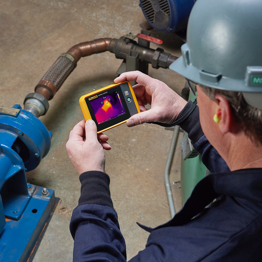 Compact Fluke PTi120 Pocket Thermal Camera