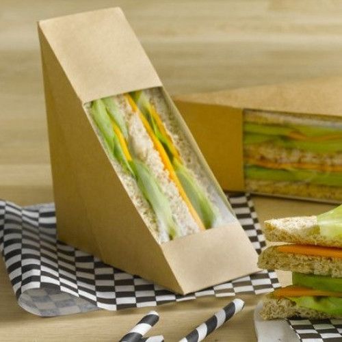 Boîte pâtissière triangulaire carton brun avec couvercle à fenêtre