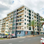 Penthouse T3 in the Fórum zone, São Martinho