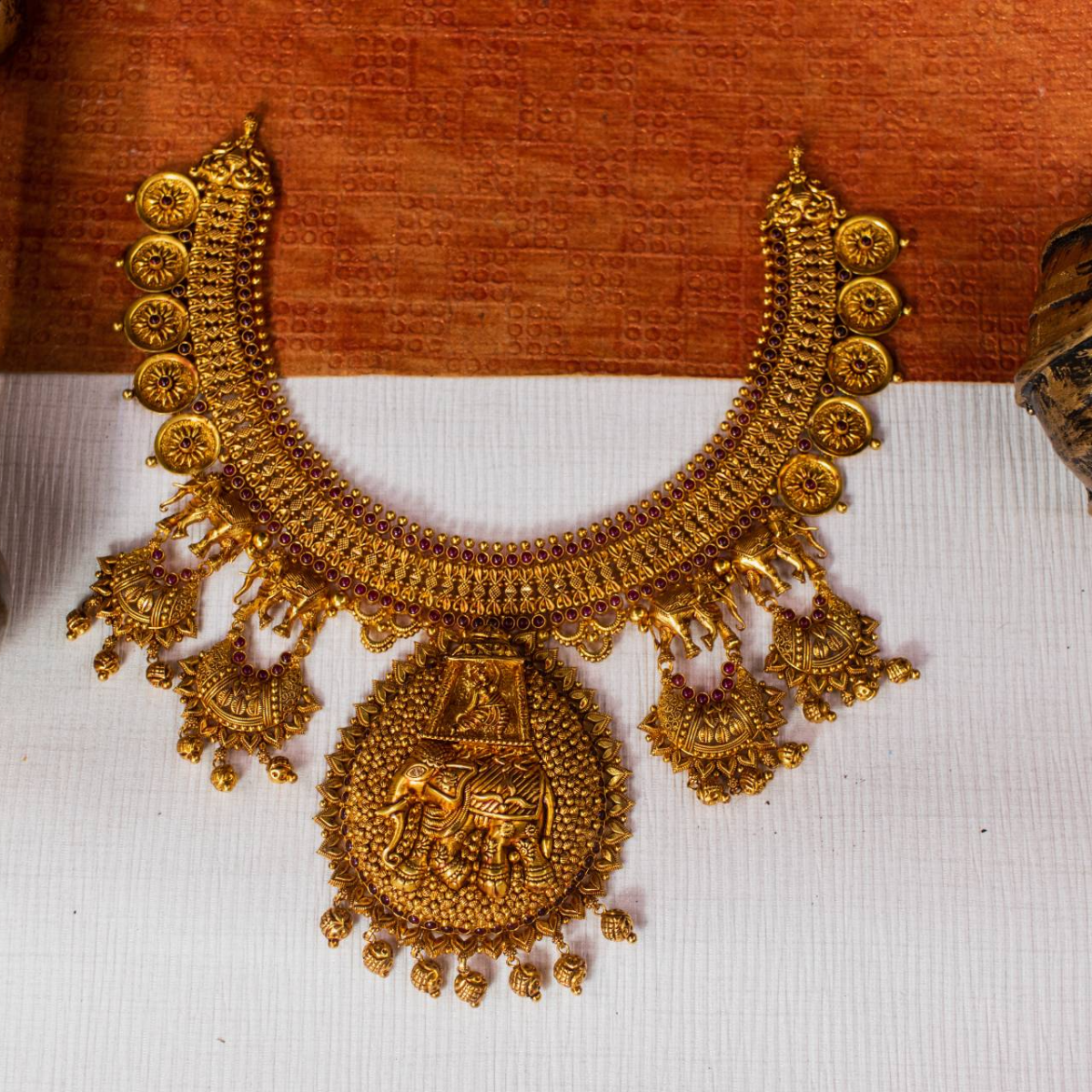 Gold Jewellery-Antique Jewellery-Temple Jewellery-Short Necklace