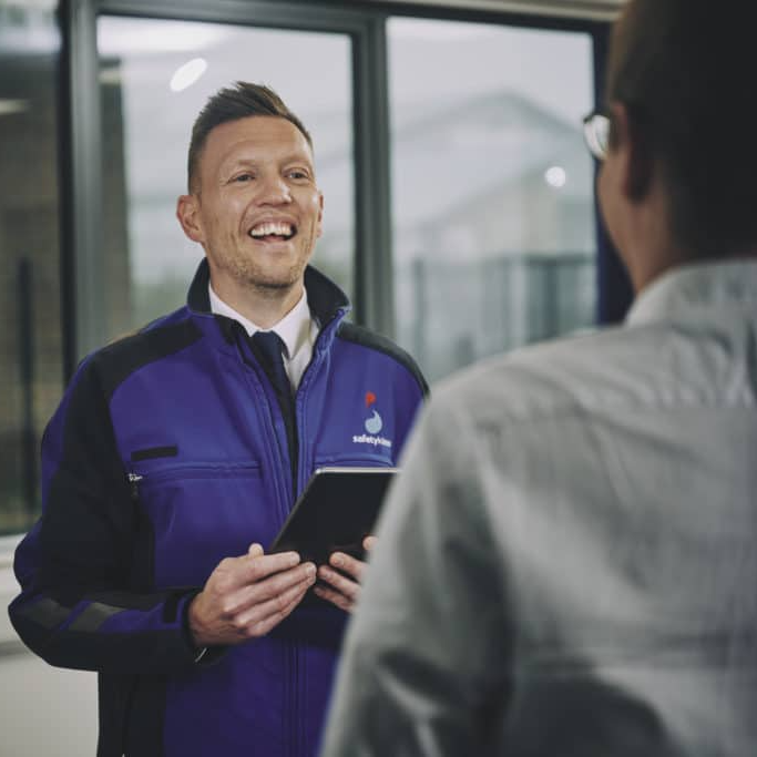 Lancement de notre nouvelle offre Advisorykleen - Conseil en Conformité et Environnement