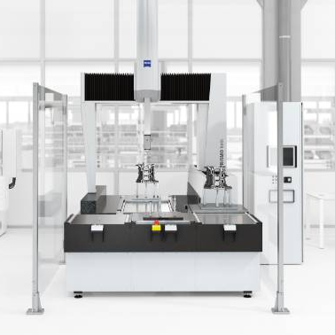 MMT ZEISS PRISMO avec station de distribution automatisée