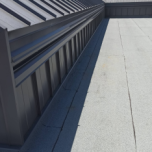 VMAX Soffite anti-rafale mural