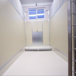 Mason Above the Floor Ultrabase Dog Kennel