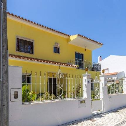 Moradia com piscina a 10 minutos das praias -Quinta do vale da loba