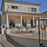 Vaste Villa - trois chambres - piscine