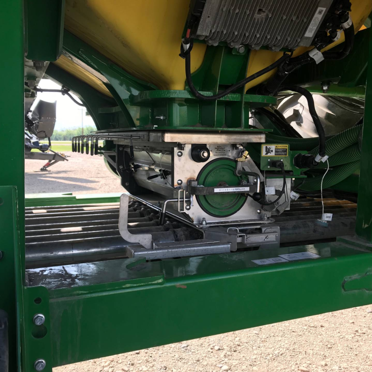 BOSS 2.0/2.0SC Stainless Steel Meter System w/Individual Row Shut Off